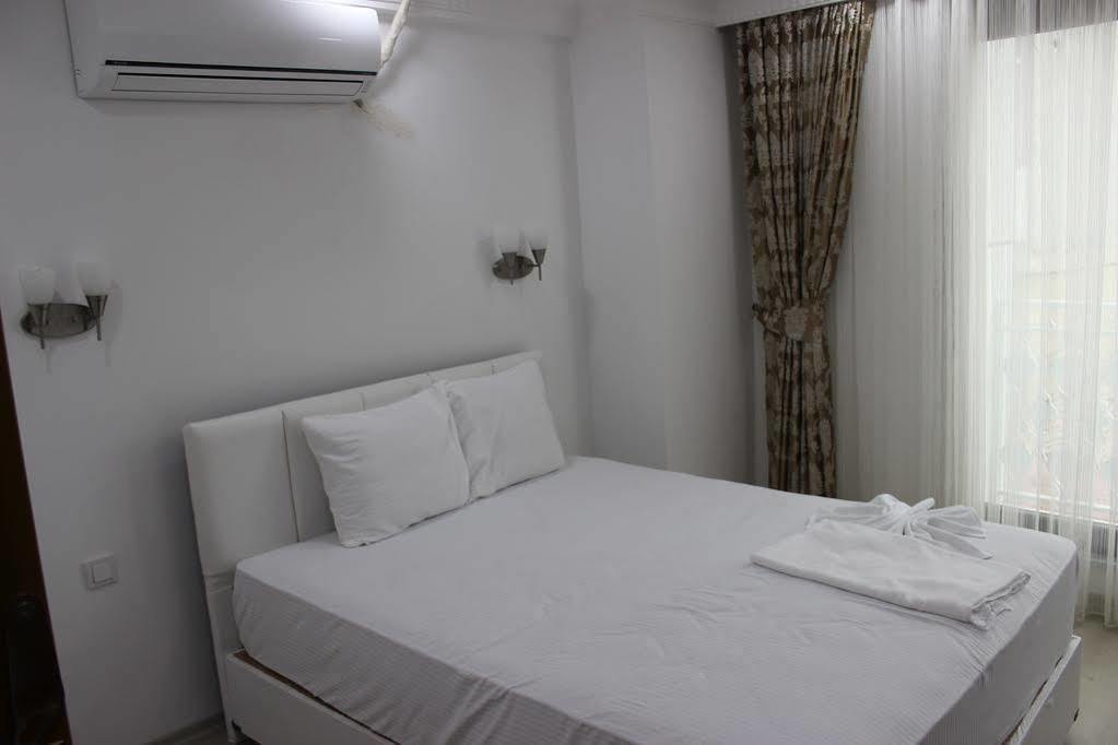 Sultanahmet Deluxe Hotel Istanbul Bagian luar foto