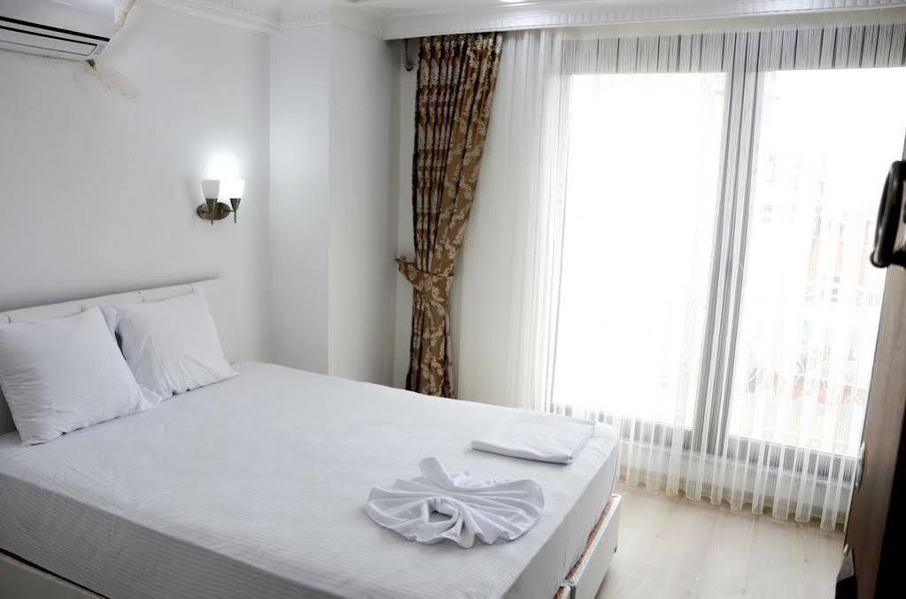 Sultanahmet Deluxe Hotel Istanbul Bagian luar foto