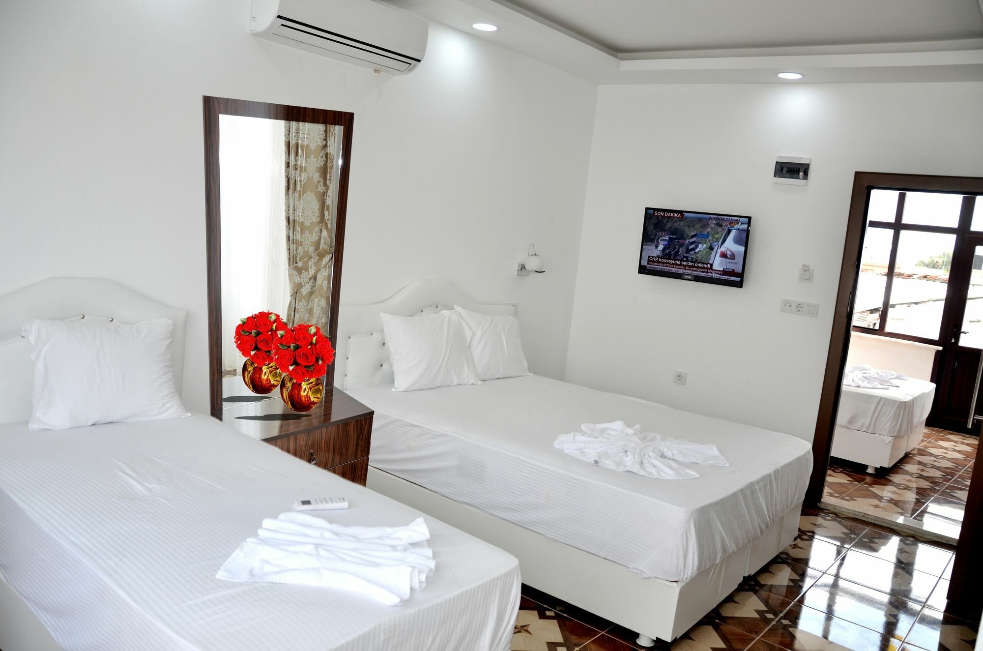 Sultanahmet Deluxe Hotel Istanbul Bagian luar foto